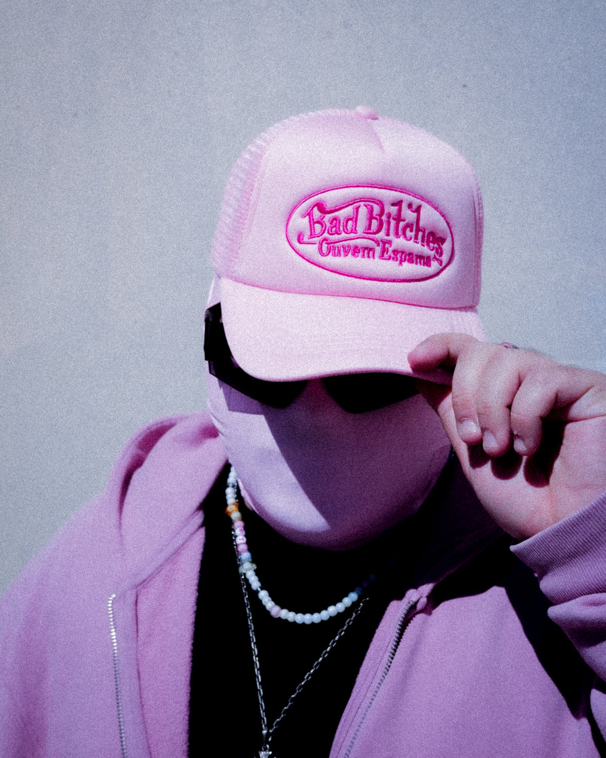 Ouvem Espama Pink Trucker Hat
